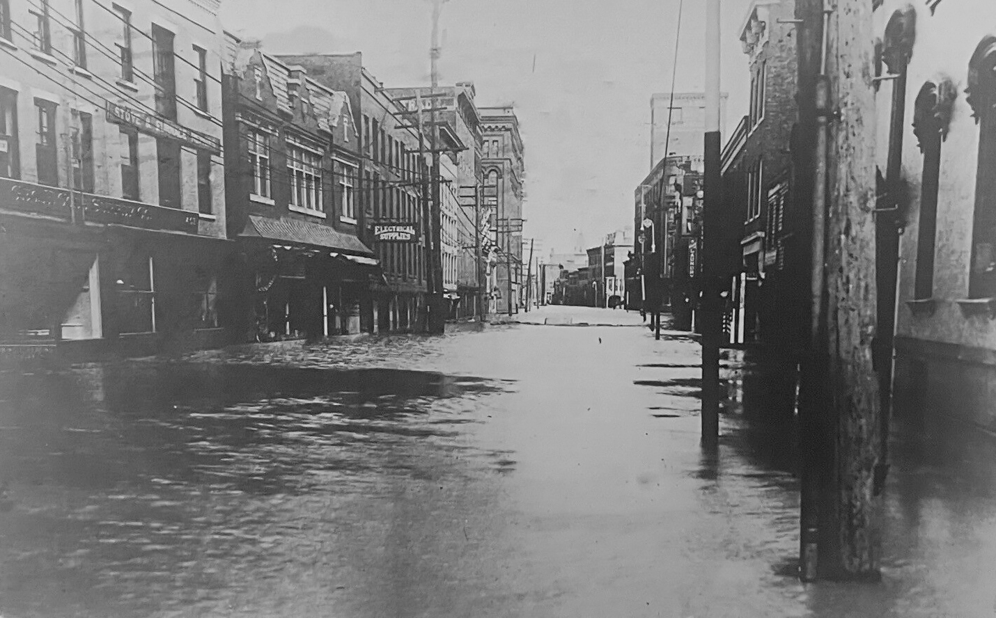 Flood On River Street In Troy NY, March 1913, Rennsselaer County