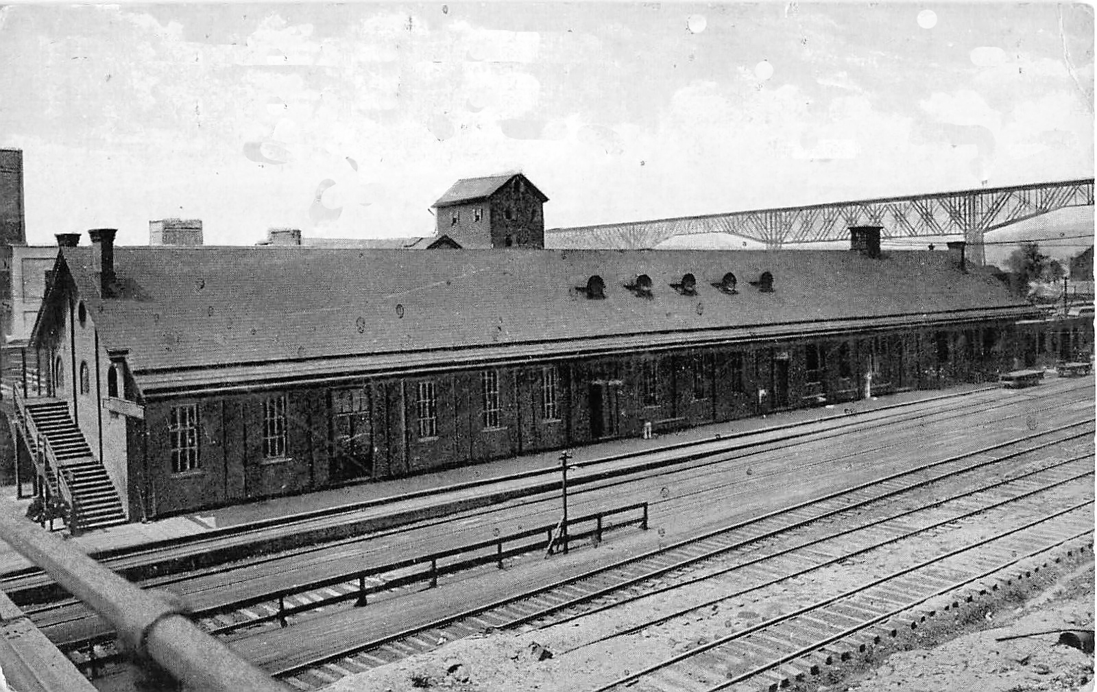 Poughkeepsie Railroad Station, Poughkeepsie NY, Dutchess County, 1910
